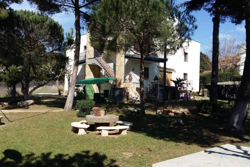 Apartamento Al Lado De La Playa Con Parking Y Jardin Platja d'Aro Exterior photo
